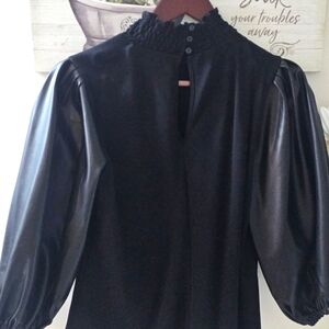 Venus black faux leather + fabric mixed 🌟🖤